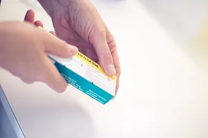 Vaksineeske i hånden